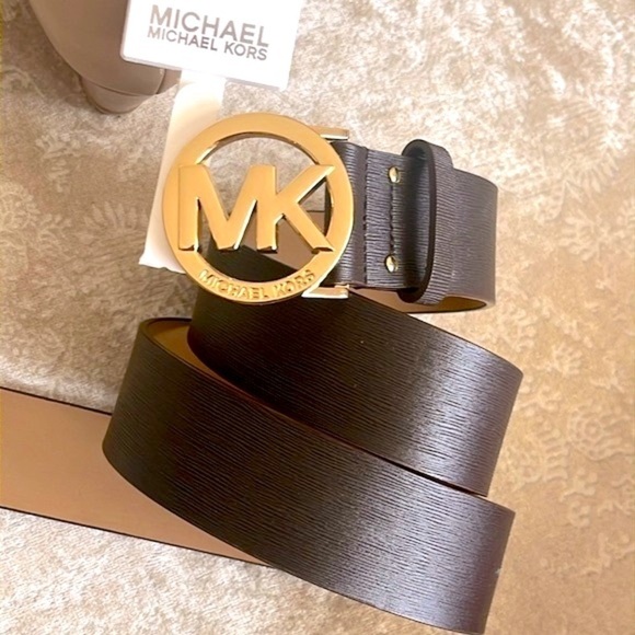 Brand New Michael Kors Genuine Leather Brown Belt w/ Round Gold Tone Buckle main image 7
